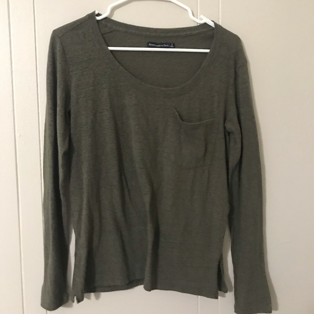 2 for 1!!! White & Green Abercrombie long sleeve!
